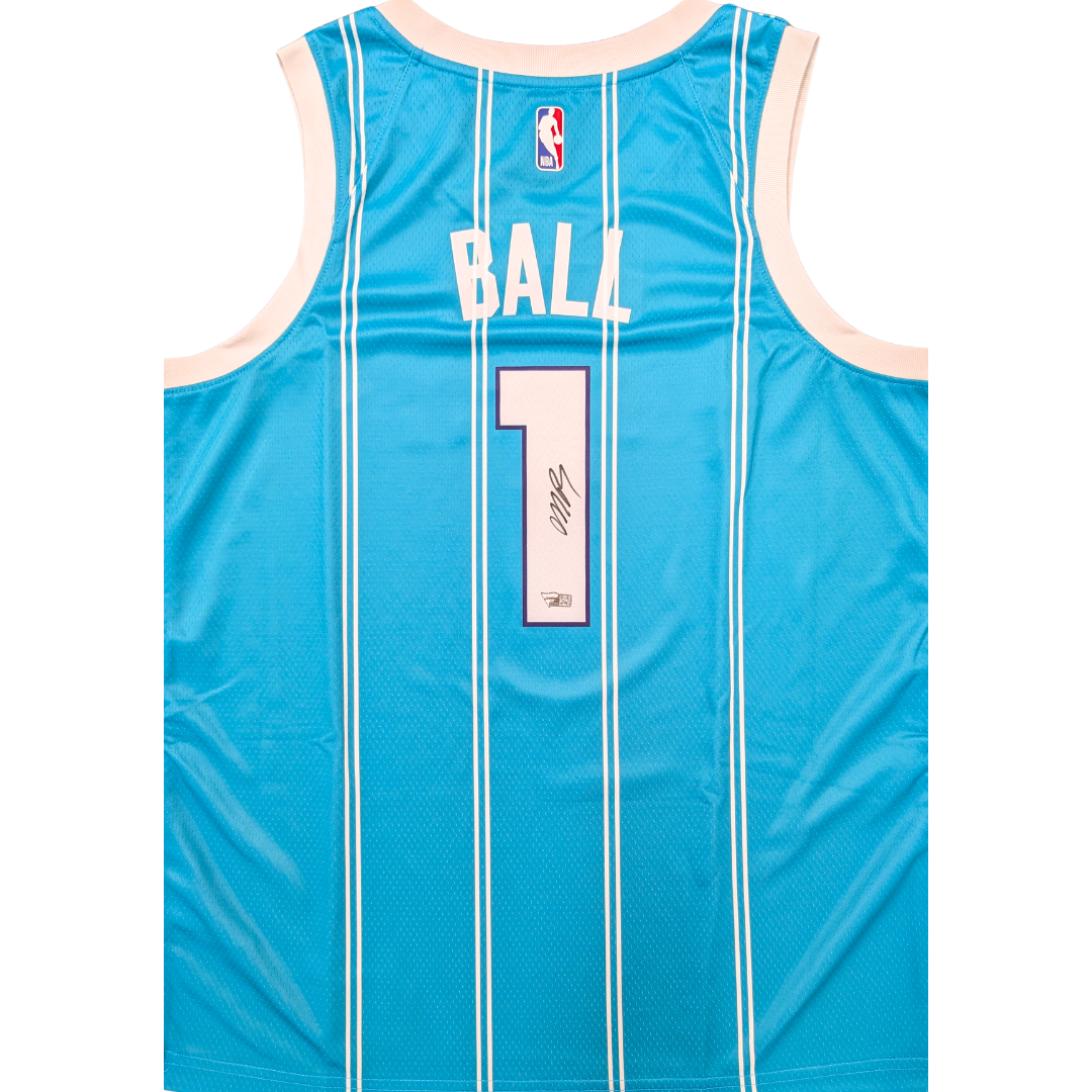 THE TRIPLE KABOOM DOWNTOWN FRENZY!! GUARANTEED JA KABOOM + HUNTING KABOOMS FROM SIGNATURE SERIES AND REVS!! CRAZY LAMELO SIGNED JERSEY WITH OPTIC HALF CASE!! - 30 SPOT RANDOM (6853)