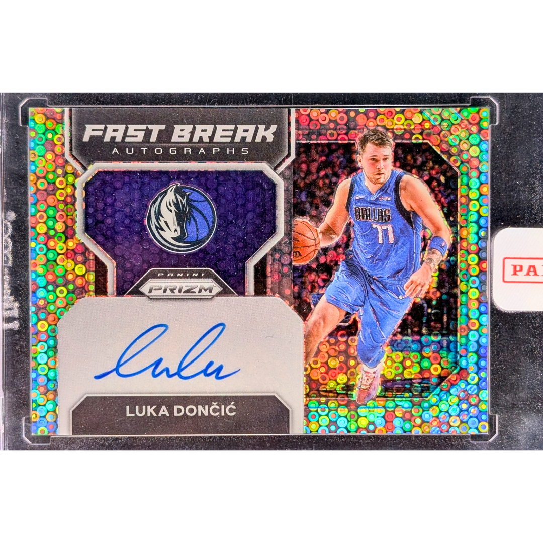 THE CHRISTMAS DAY PREVIEW!! LEBRON VS LUKA!! GUARANTEED LUKA AUTO & LEBRON AUTOGRAPHED JERSEY!! TOPPS CHROME UPDATE DEBUT HUNTING!! HUGE CASE HIT CHASE!! - 30 SPOT RANDOM (7046)