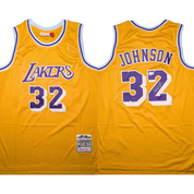 BREAKING TODAY - OLD SCHOOL JORDAN MAGIC MANIA!! THE ORIGINAL SNEAKER & MAGIC AUTO JERSEY GUARANTEED!! BOWMANS FLAGG AUTO HUNTING!!! - 30 SPOT RANDOM (7061)