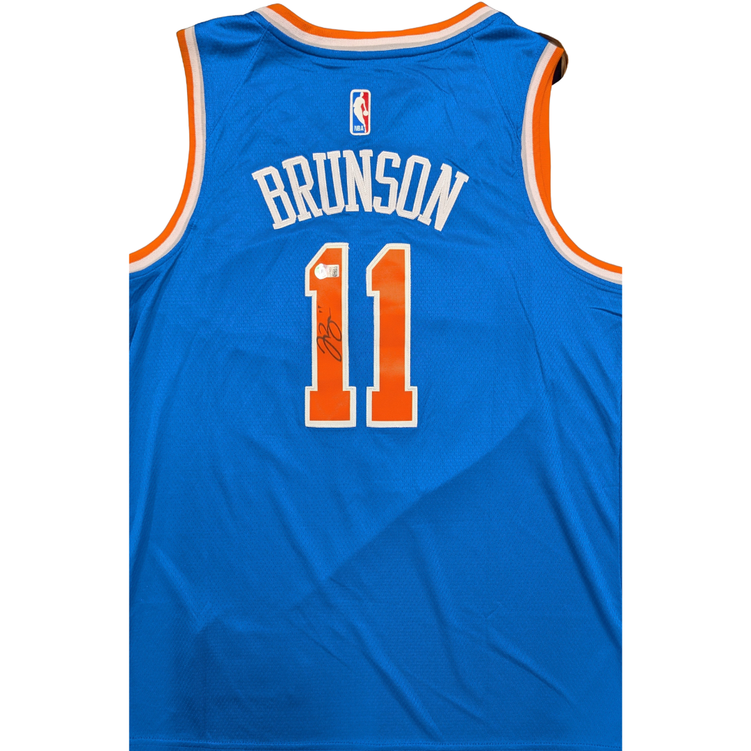 THE THURSDAY FINALS MVP TITLE RUN BRUNSON VS DIRK!! GUARANTEED BRUNSON SIGNED JERSEY AND DIRK SILVER TICKET AUTO!! CHASING, BLANKS, KABOOMS, DOWNTOWNS & WEMBY FLAGG RC'S!! BREAKING TODAY!! - 30 SPOT RANDOM (6882)